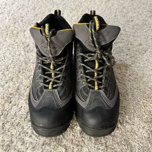 Vintage 2000s Activewear Streetwear Boots - Gray/Black Size 10 Men’s